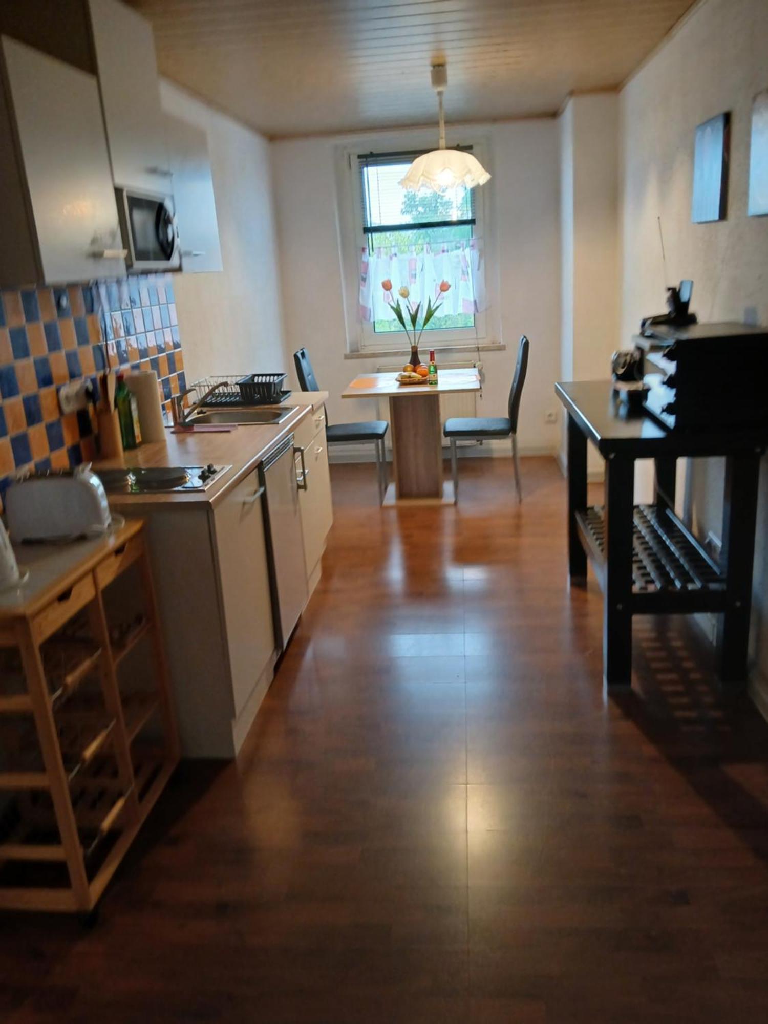 Kleine Wohnung Fuer Monteure Und Dienstreisen Zwickau Zewnętrze zdjęcie